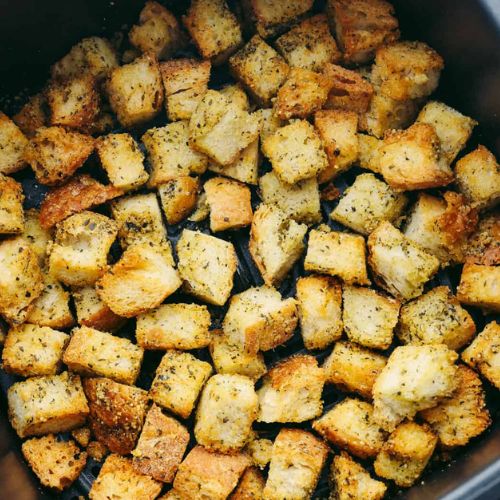 Grzanki do sałatki lub zupy z Air Fryer