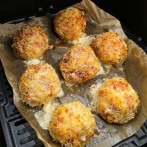 kotleciki z camemberta i szynki z AirFryer